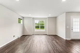 5834 Lien Rd, Madison, WI 53718 - Photo 8
