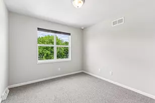 5834 Lien Rd, Madison, WI 53718 - Photo 24