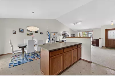 653 Autumn Wood Parkway, Deerfield, WI 53531 - Photo 14