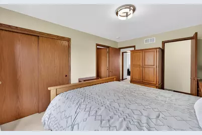 653 Autumn Wood Parkway, Deerfield, WI 53531 - Photo 18
