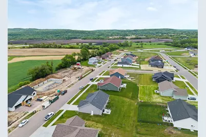 521 Roosevelt Street, Baraboo, WI 53913 - Photo 26