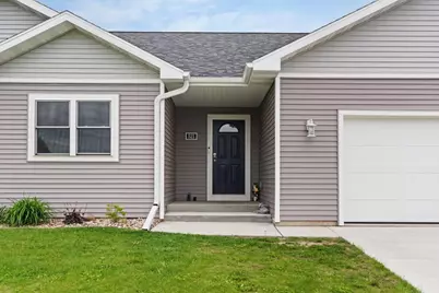 521 Roosevelt Street, Baraboo, WI 53913 - Photo 2