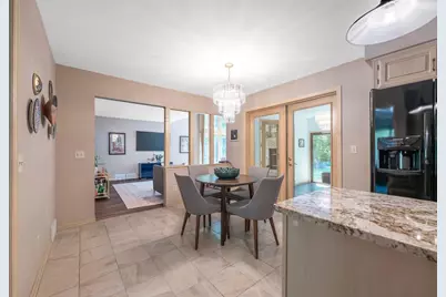 5800 Ivanhoe Circle, Fitchburg, WI 53711 - Photo 18