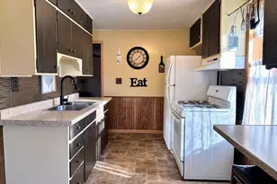412 N Wacouta Ave, Prairie Du Chien, WI 53821 - Photo 8