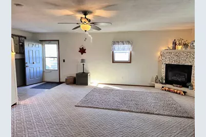 412 N Wacouta Avenue, Prairie Du Chien, WI 53821 - Photo 16