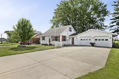 117 West Street, Dane, WI 53529 - Photo 2