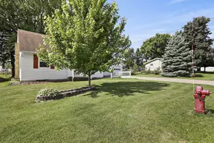 117 West St, Dane, WI 53529 - Photo 34