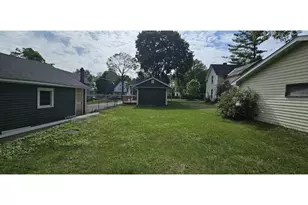 831 Harrison Ave, Beloit, WI 53511 - Photo 6
