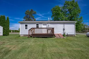 801 N Harvey St, Necedah, WI 54646 - Photo 44