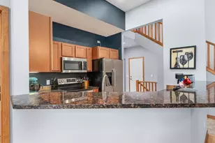 25 Windswept Way, Fitchburg, WI 53719 - Photo 12