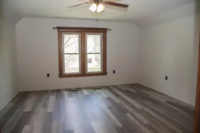 886 N Central Avenue, Richland Center, WI 53581 - Photo 16