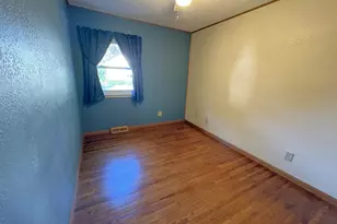 204 S Water St, Albany, WI 53502 - Photo 20