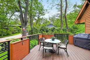 44 White Oaks Ln, Madison, WI 53711 - Photo 6
