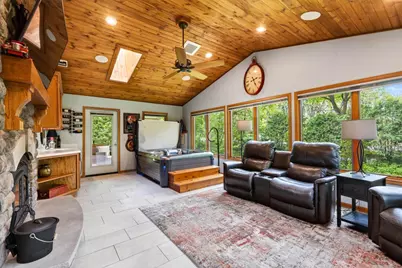 44 White Oaks Lane, Madison, WI 53711 - Photo 8