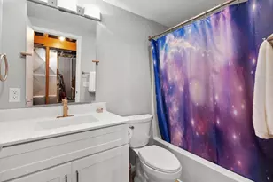 7041 Heather Glen Dr, Madison, WI 53719 - Photo 22