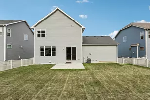 6062 Little Bluestem Dr, Mcfarland, WI 53558 - Photo 26