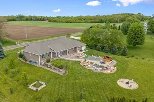 3281 Burke Rd, Sun Prairie, WI 53590 - Photo 62