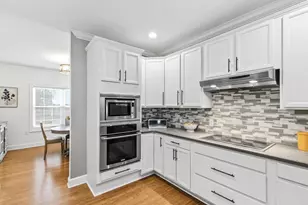3281 Burke Rd, Sun Prairie, WI 53590 - Photo 12