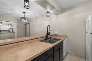66 Ponwood Cir, Madison, WI 53717 - Photo 12