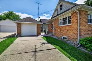 704 18th Ave, Monroe, WI 53566 - Photo 38