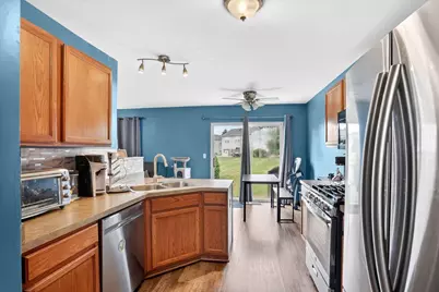 1400 Hunters Ridge Drive #57, Genoa City, WI 53128 - Photo 12