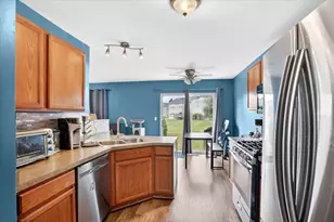 1400 Hunters Ridge Dr, Genoa City, WI 53128 - Photo 12