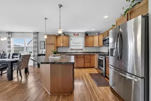 9 Rustling Birch Ct, Madison, WI 53593 - Photo 12