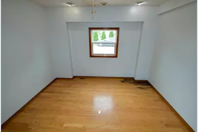 109 W Pine Street, Prairie Du Chien, WI 53821 - Photo 20