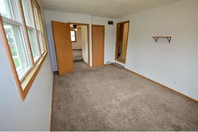 109 W Pine Street, Prairie Du Chien, WI 53821 - Photo 14