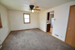 109 W Pine St, Prairie Du Chien, WI 53821 - Photo 12