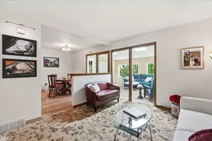 7062 Craig Ln, Sun Prairie, WI 53590 - Photo 12