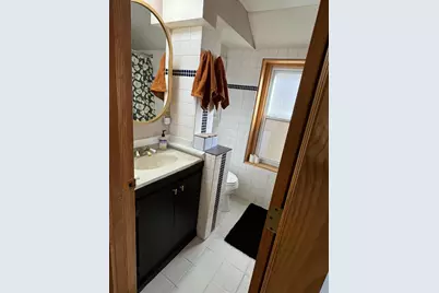 1761 N Marshall Street, Milwaukee, WI 53202 - Photo 18