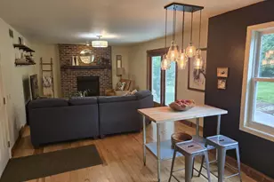 705 Poplar Way, Verona, WI 53593 - Photo 6