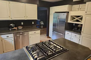 705 Poplar Way, Verona, WI 53593 - Photo 8