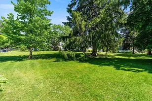 911 Watson St, Ripon, WI 54971 - Photo 36