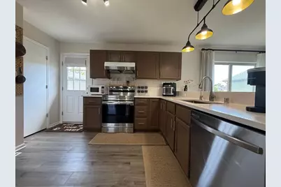 3805 Stonebridge Drive, Madison, WI 53719 - Photo 8