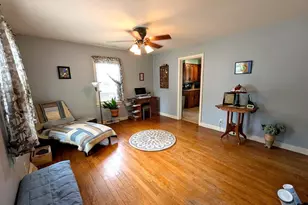 444 Russell St, Baraboo, WI 53913 - Photo 2