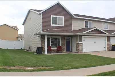 613 Alyssa Street, Tomah, WI 54660 - Photo 2