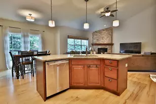 1122 Willow Run, Verona, WI 53593 - Photo 14