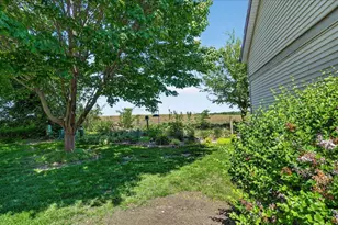 946 Stonehaven Dr, Sun Prairie, WI 53590 - Photo 54