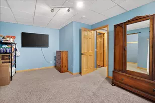 946 Stonehaven Dr, Sun Prairie, WI 53590 - Photo 44