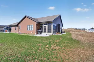 3751 Newcastle Dr, Janesville, WI 53546 - Photo 44
