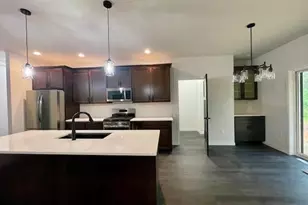 305 Timberline Ct, Nekoosa, WI 54457 - Photo 6