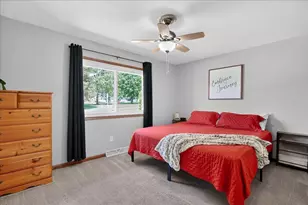 1029 Vandenburg St, Sun Prairie, WI 53590 - Photo 18
