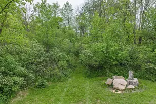 S5665 Devils Crown Dr, Baraboo, WI 53913 - Photo 38