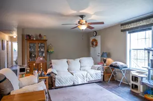 N9494 Johnsburg Rd, Necedah, WI 54646 - Photo 10
