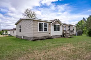 N9494 Johnsburg Rd, Necedah, WI 54646 - Photo 2