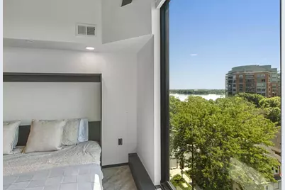 211 S Henry Street #603, Madison, WI 53703 - Photo 32