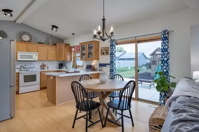 3762 Canvasback Drive, Janesville, WI 53546 - Photo 12