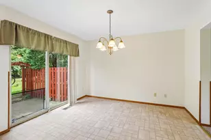 1001 Glacier Hill Dr, Madison, WI 53704 - Photo 14